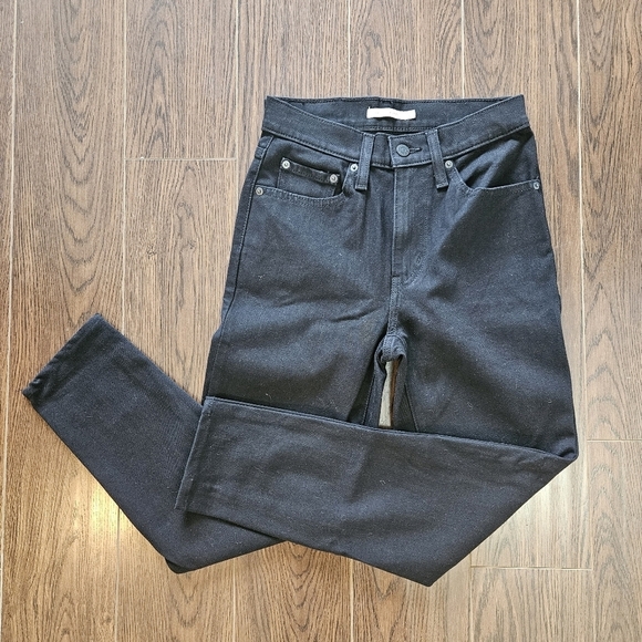 Levi's 724 High Rise Straight Leg Black Jeans Size 27 - Picture 3 of 12